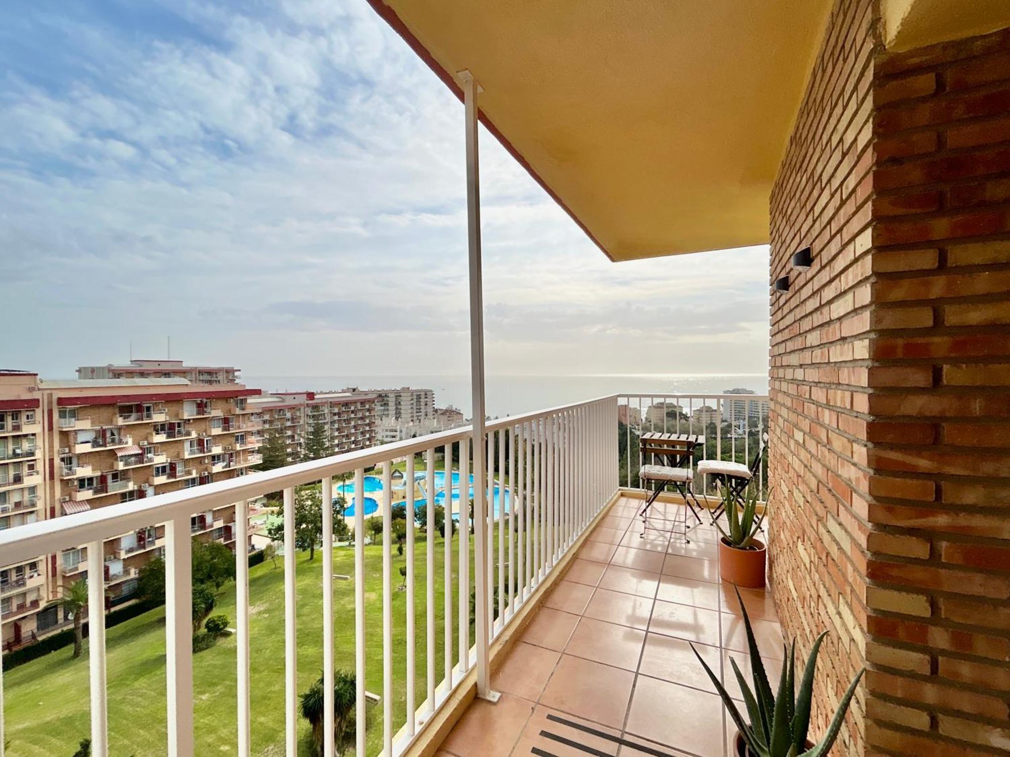 Acogedor Apartamento En Benalmadena Vistas Dış mekan fotoğraf